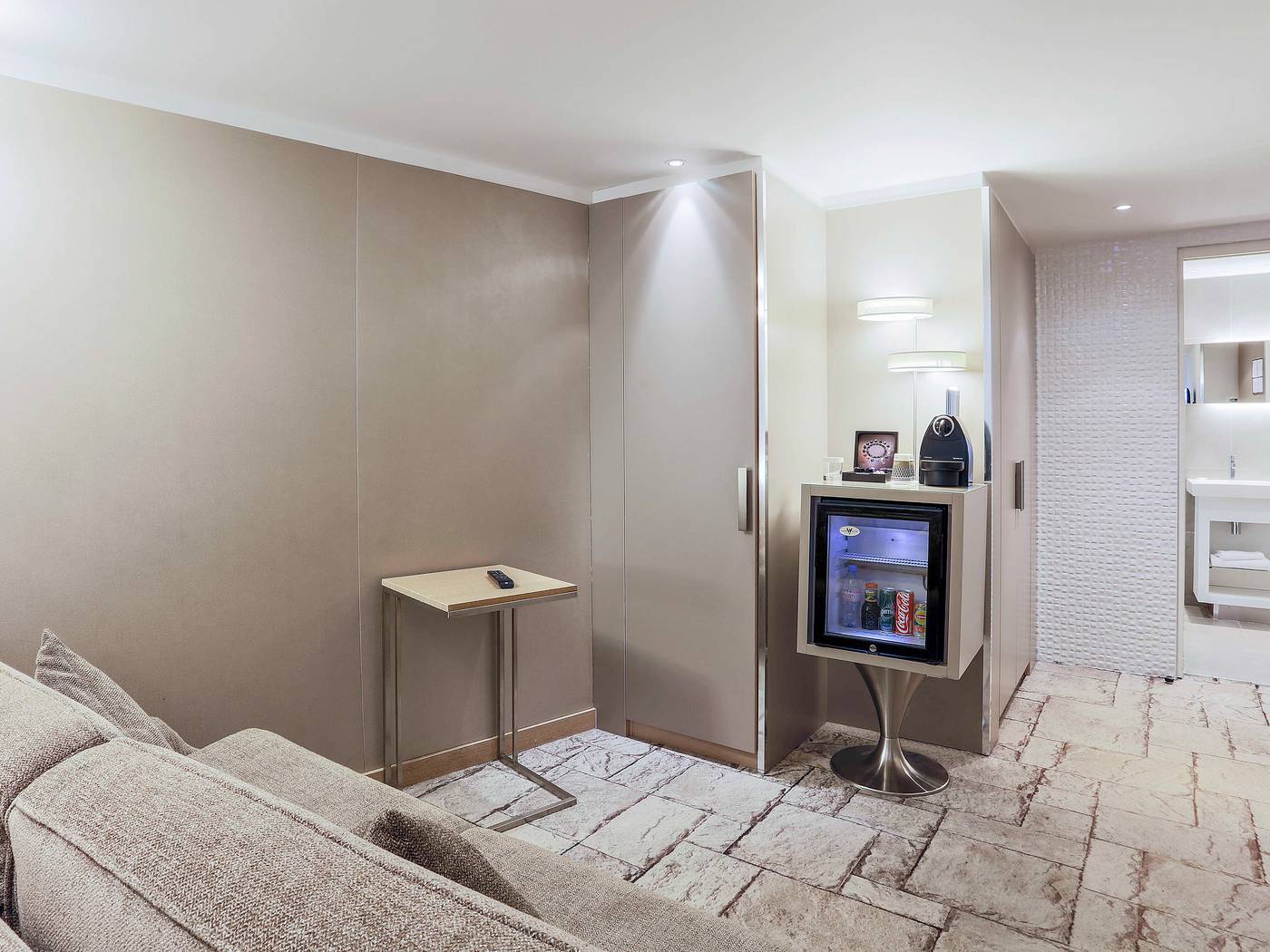 Hotel-Mercure-Paris-Vaugirard-Porte-de-Versailles-Room-6