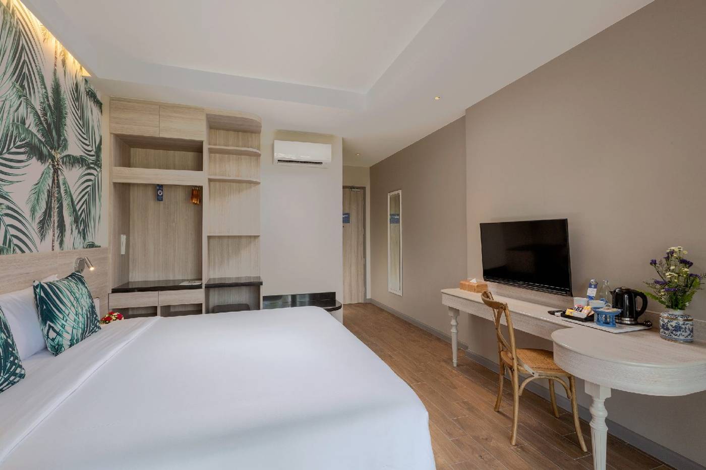 Centara-Sawaddi-Patong-Resort-Room-27