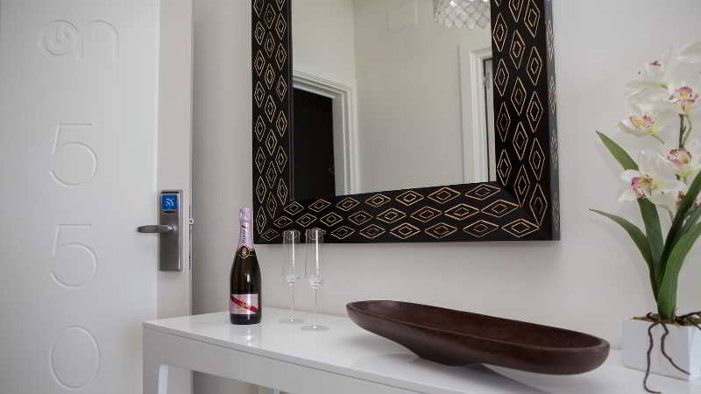 Onhotels-Ocean-Front-Room-40