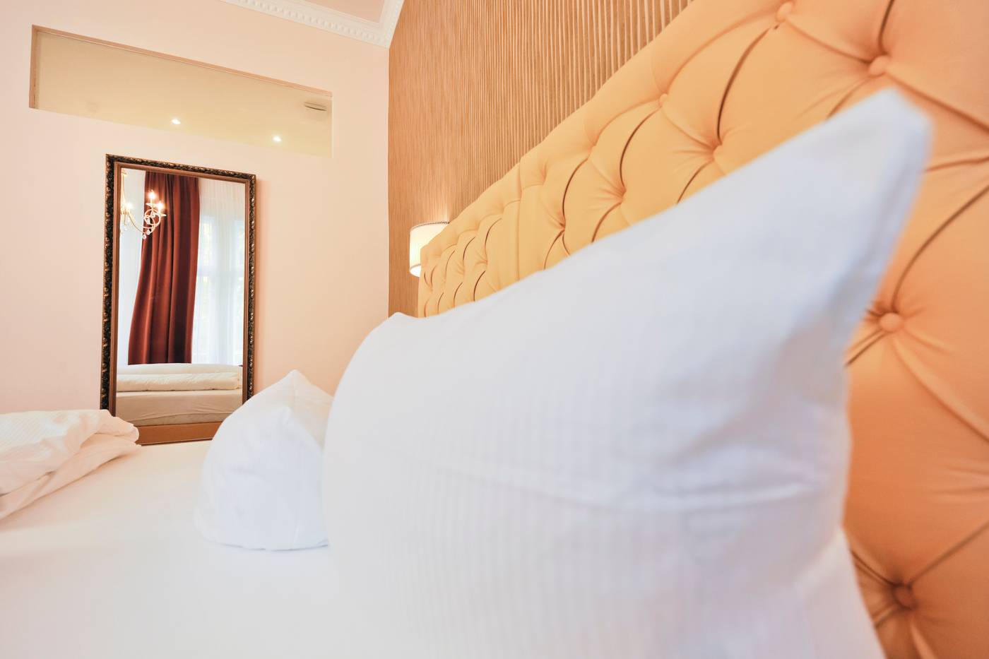 AMC-Hotel---Schoneberg-Room-35