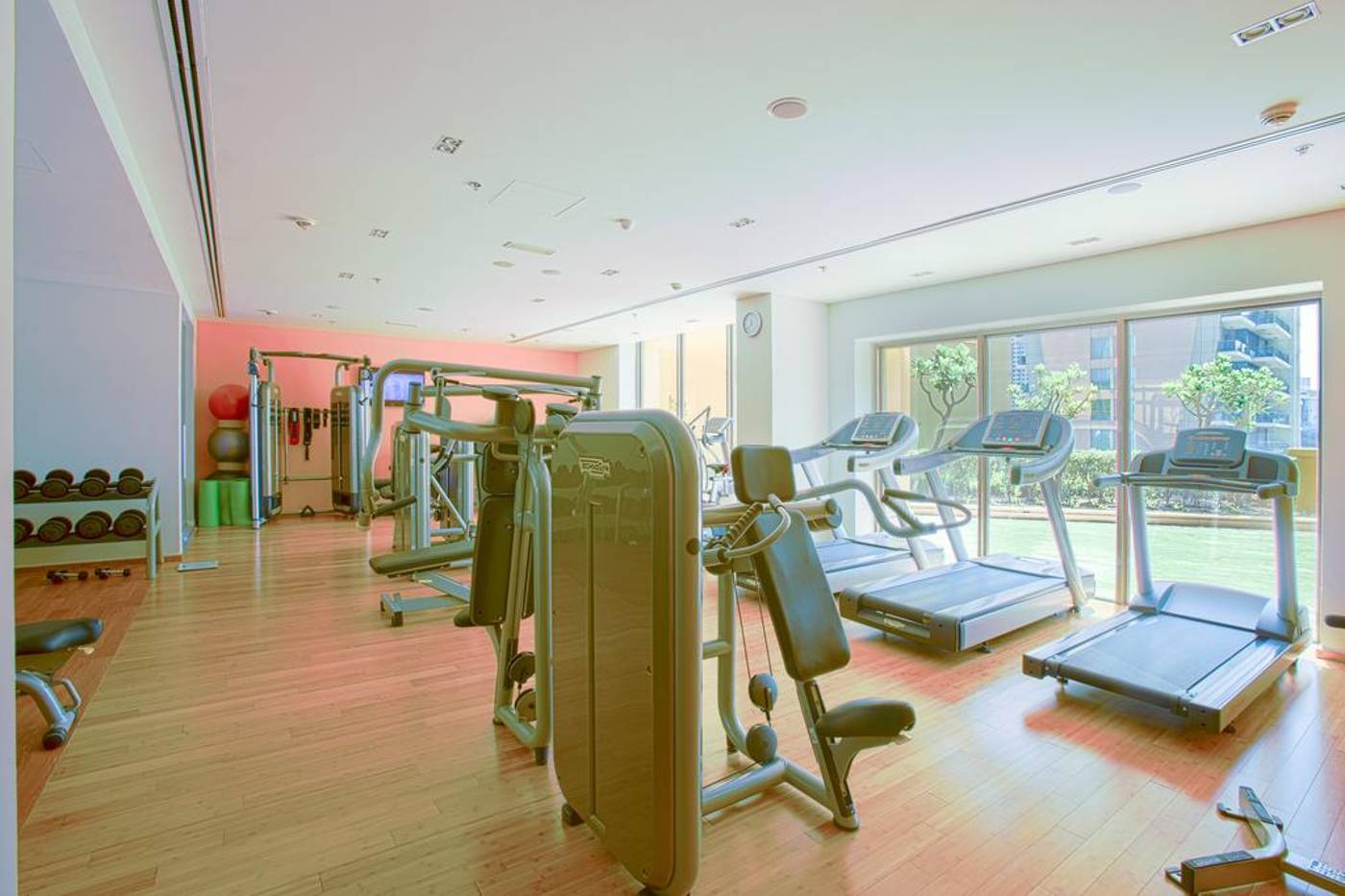 Ramada Hotel & Suites by Wyndham Dubai JBR