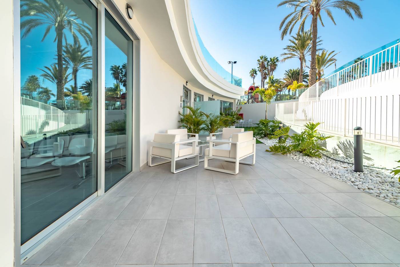 Hotel-LIVVO-Dunagolf-Suites-General-view-65