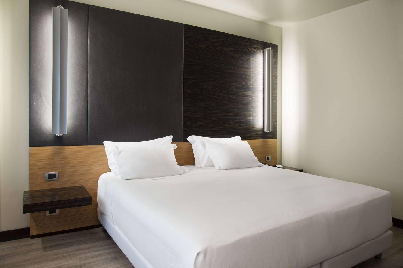 NH-Venezia-Laguna-Palace-Room-31