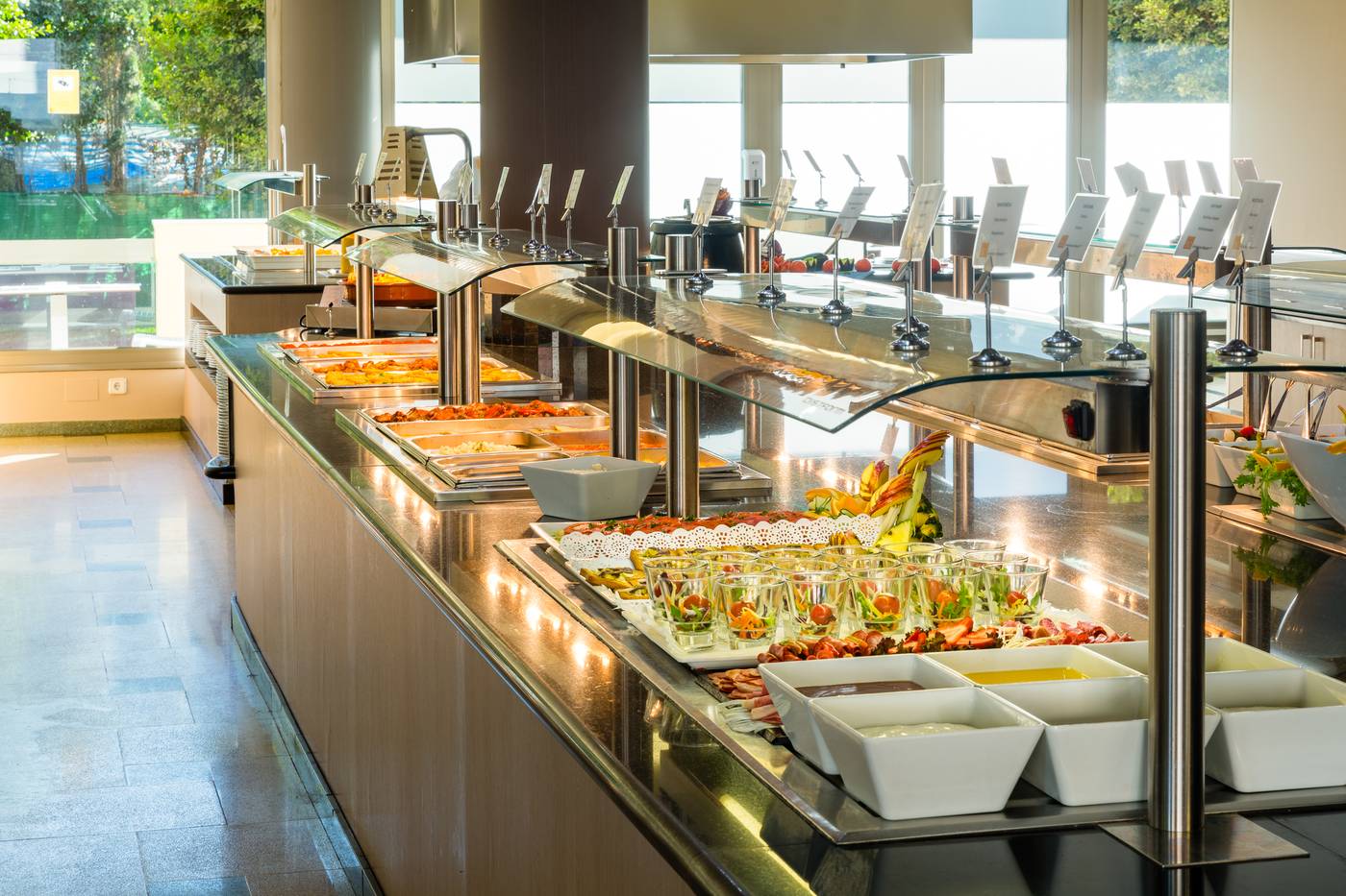 BQ-Andalucia-Beach-Restaurant-18