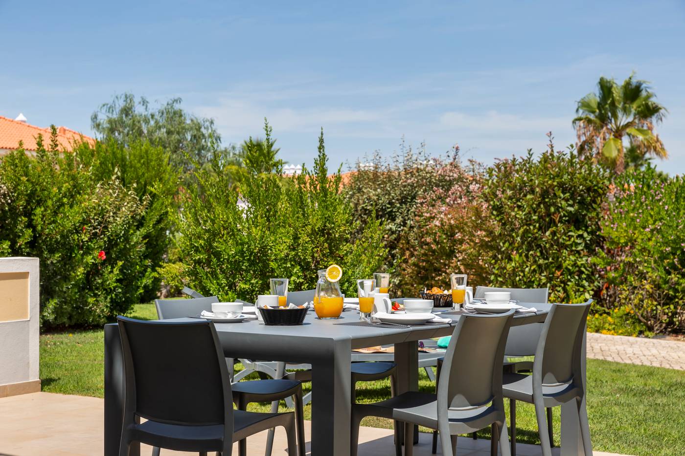 Eden-Villas-and-Apartments-Room-22