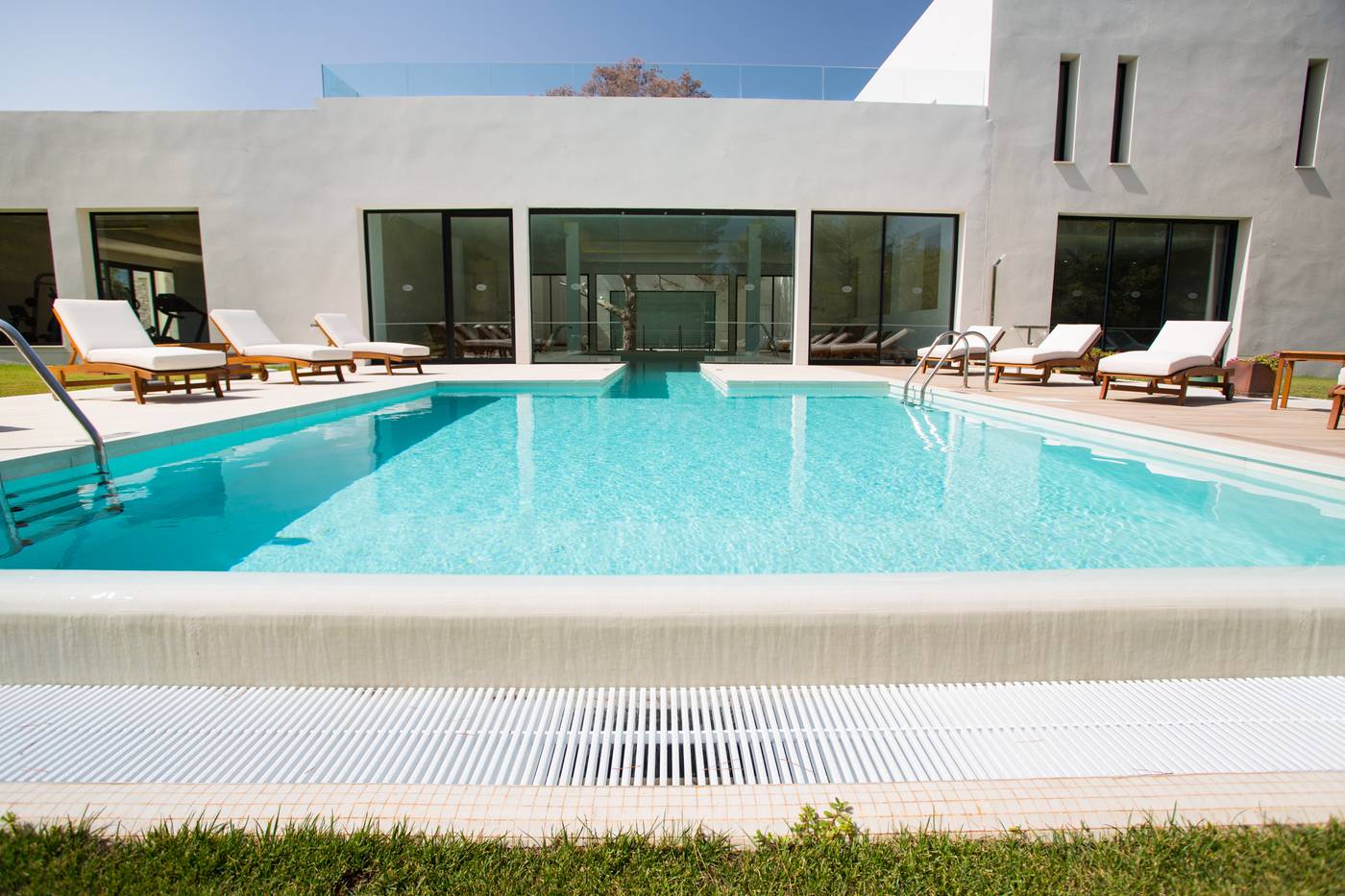 Insotel-Club-Tarida-Playa-Pool-21