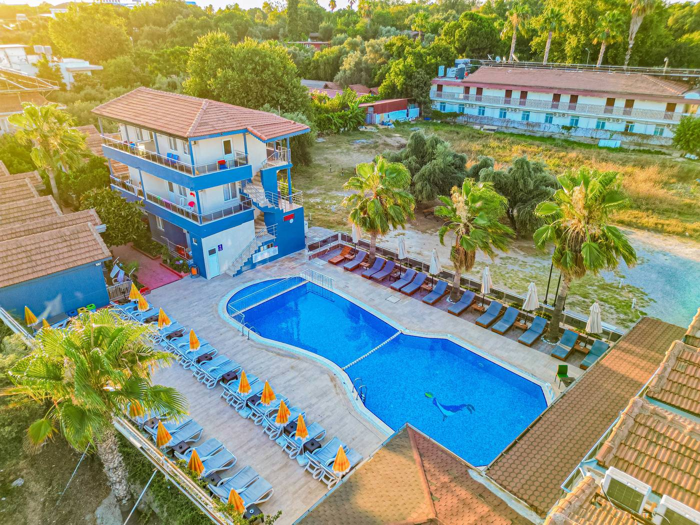 Sayanora-Hotel-Pool-6