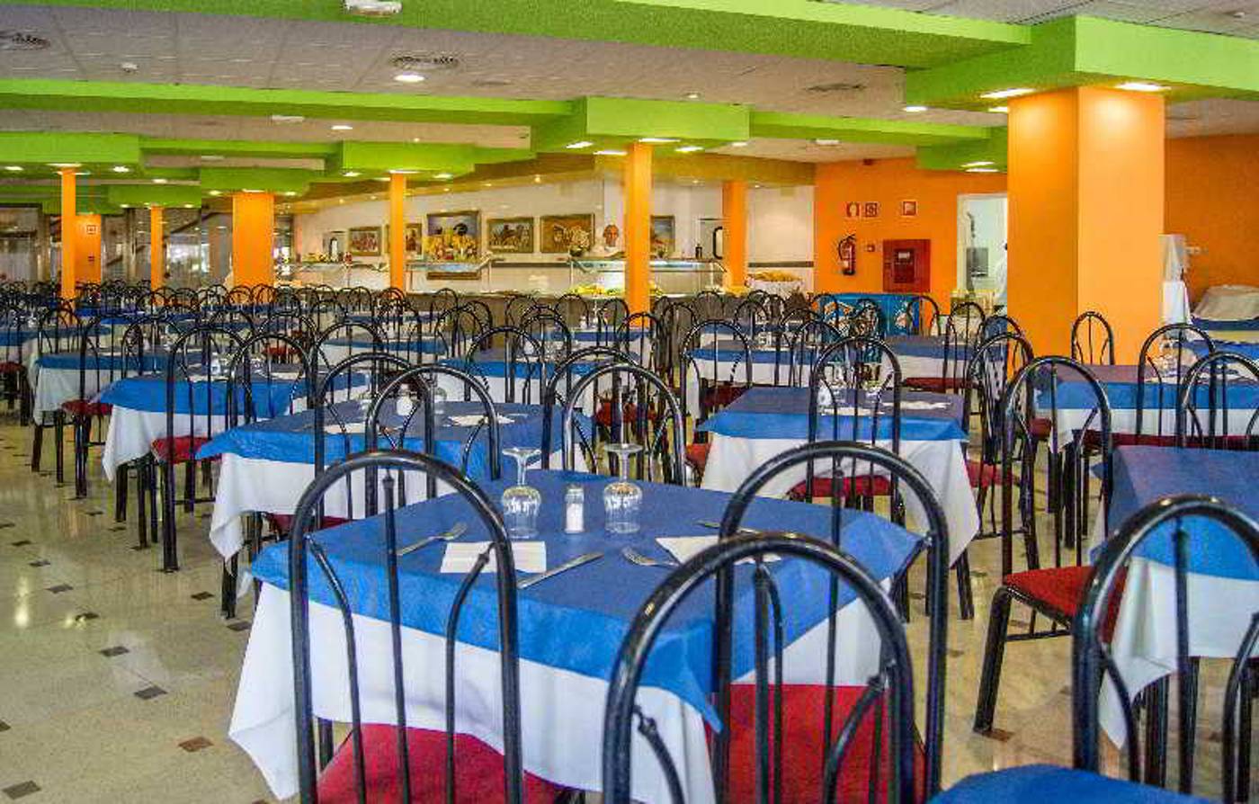 Blue-Sea-Hotel-Calas-Marina-Restaurant-31