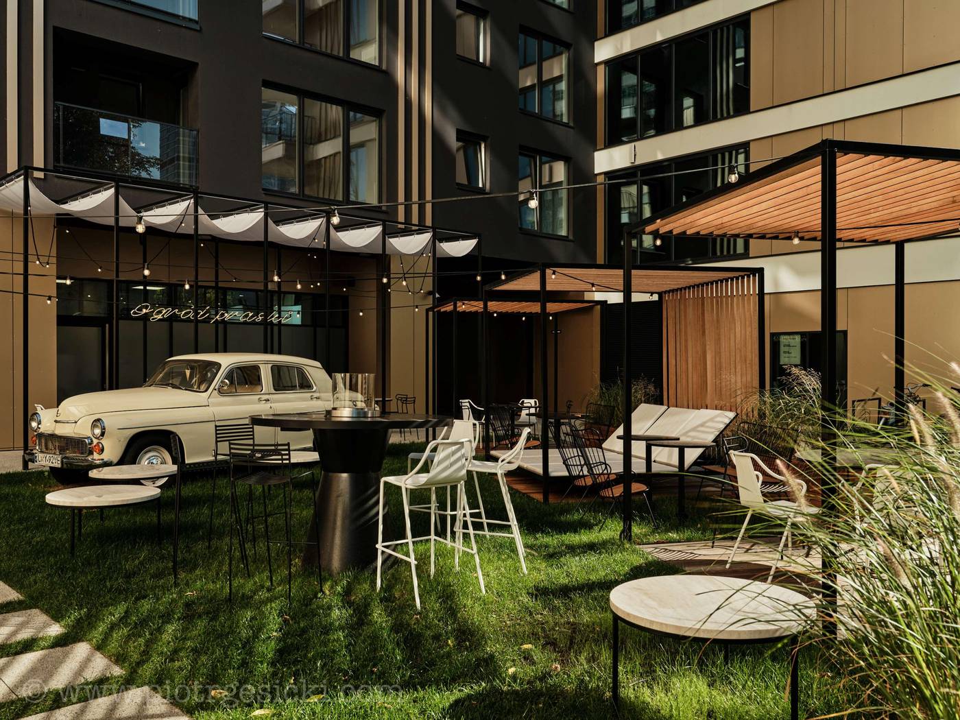 Royal-Tulip-Warsaw-Apartments-General-view-35