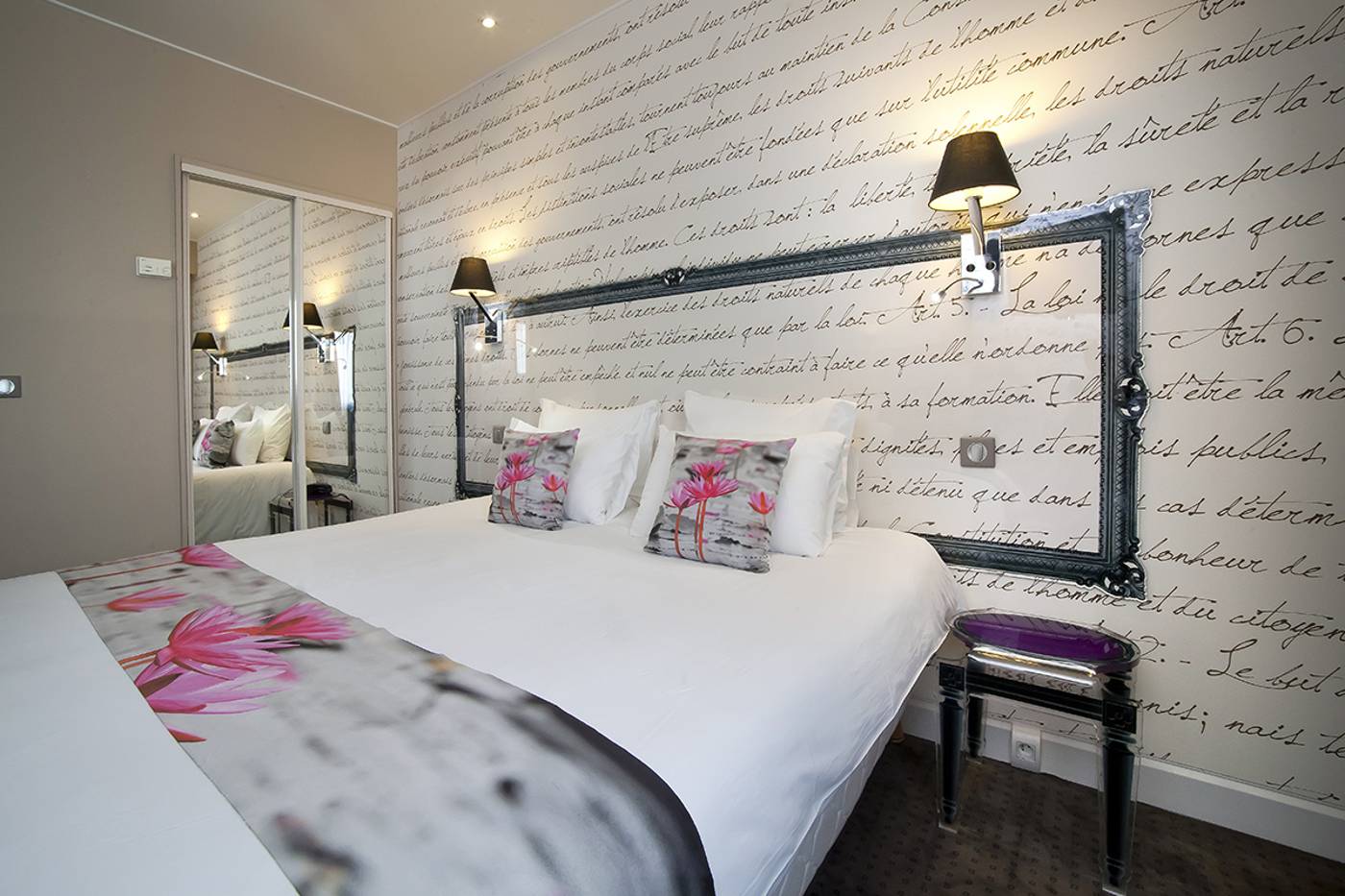 Qualys-H----tel-Rueil-La-D----fense-Room-5