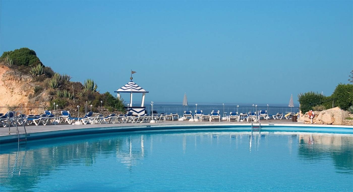 Algarve-Casino-Pool-1