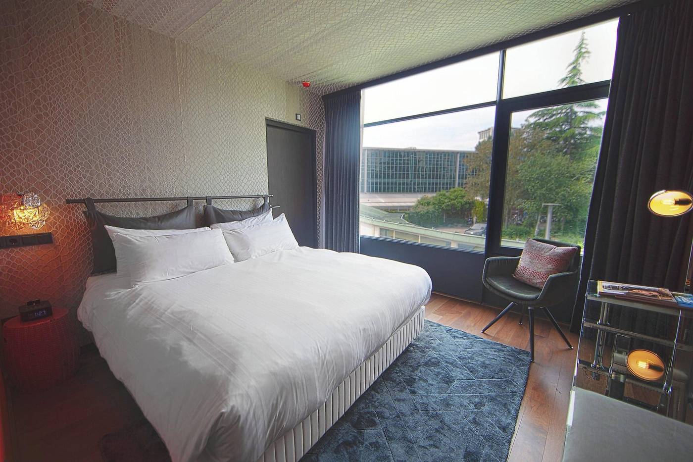 Apollo-Hotel-Amsterdam--a-Tribute-Portfolio-Hotel-Room-34