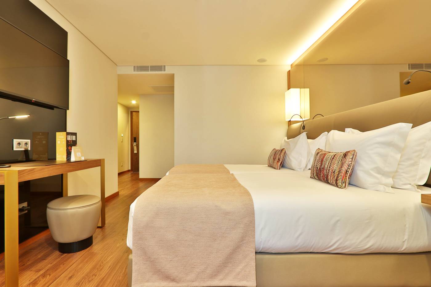 Turim-Iberia-Hotel-Room-16