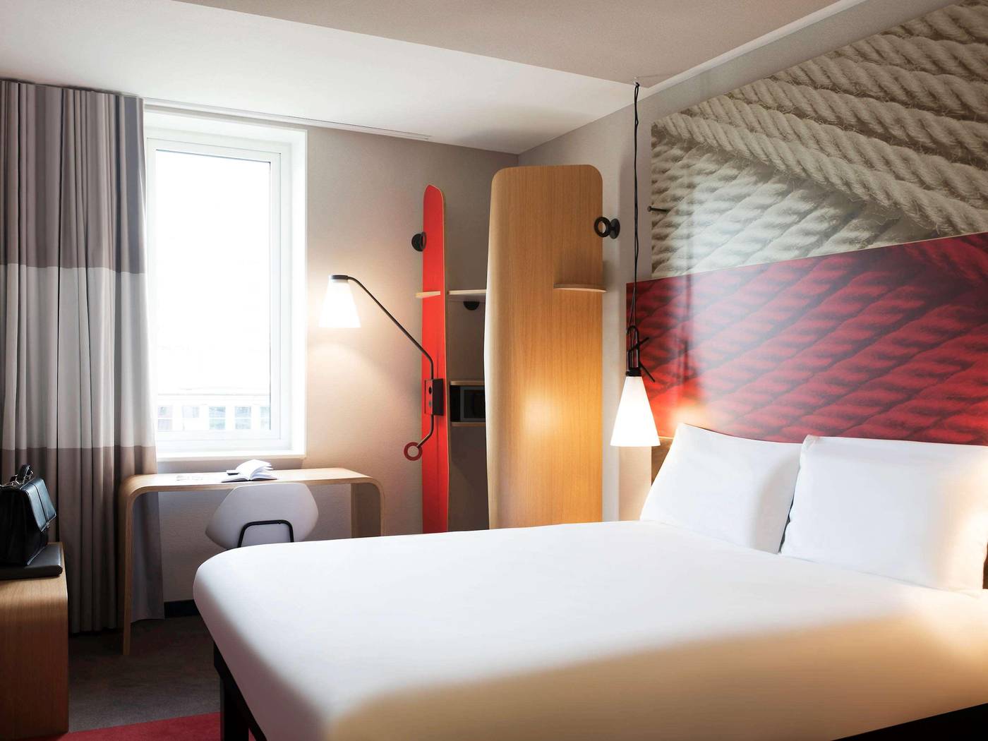 ibis-Schiphol-Amsterdam-Airport-Room-36