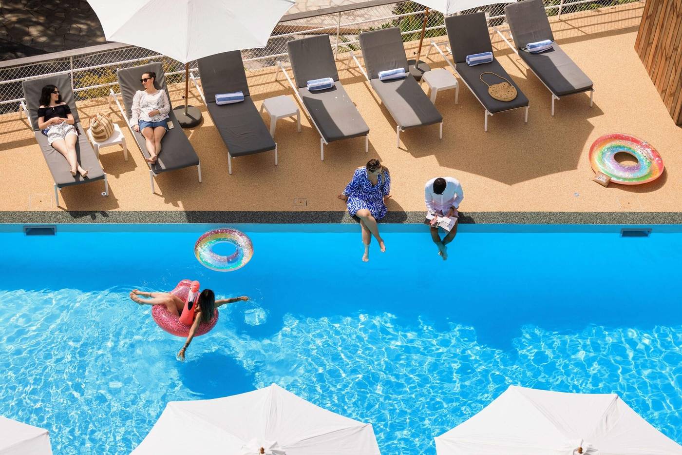 Hotel-Des-Orangers-Pool-10