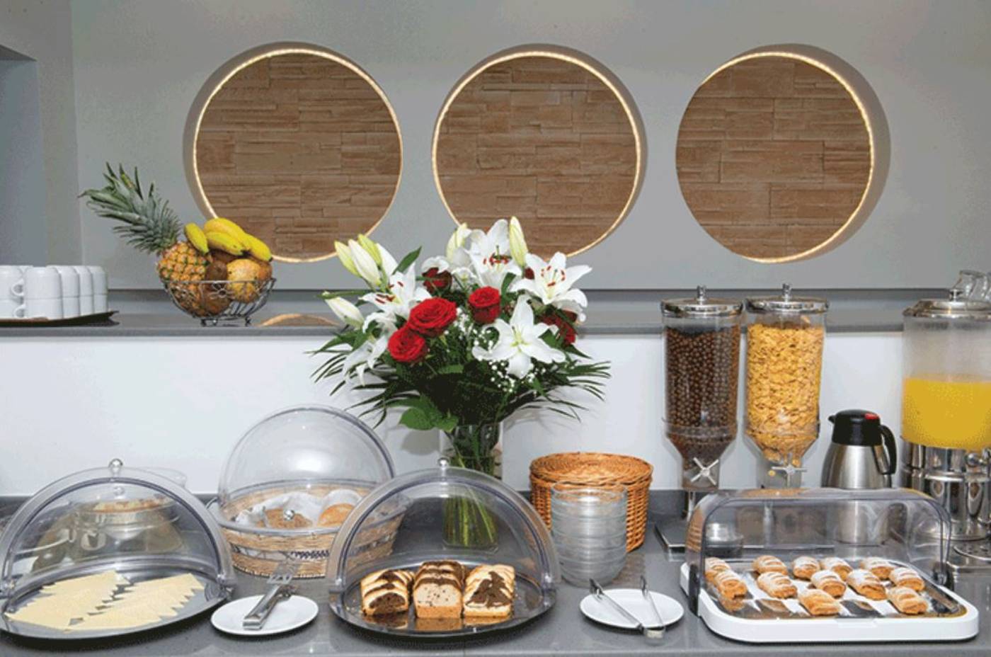 Zannis-Restaurant-15