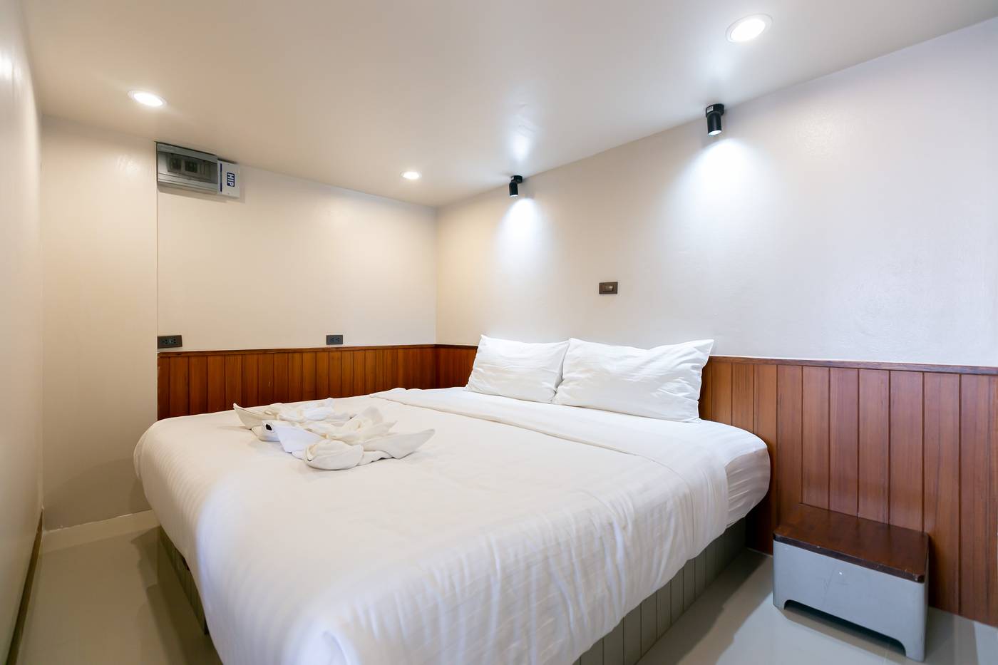 A-Sleep-Bangkok-Hotel-Sathorn-Room-34