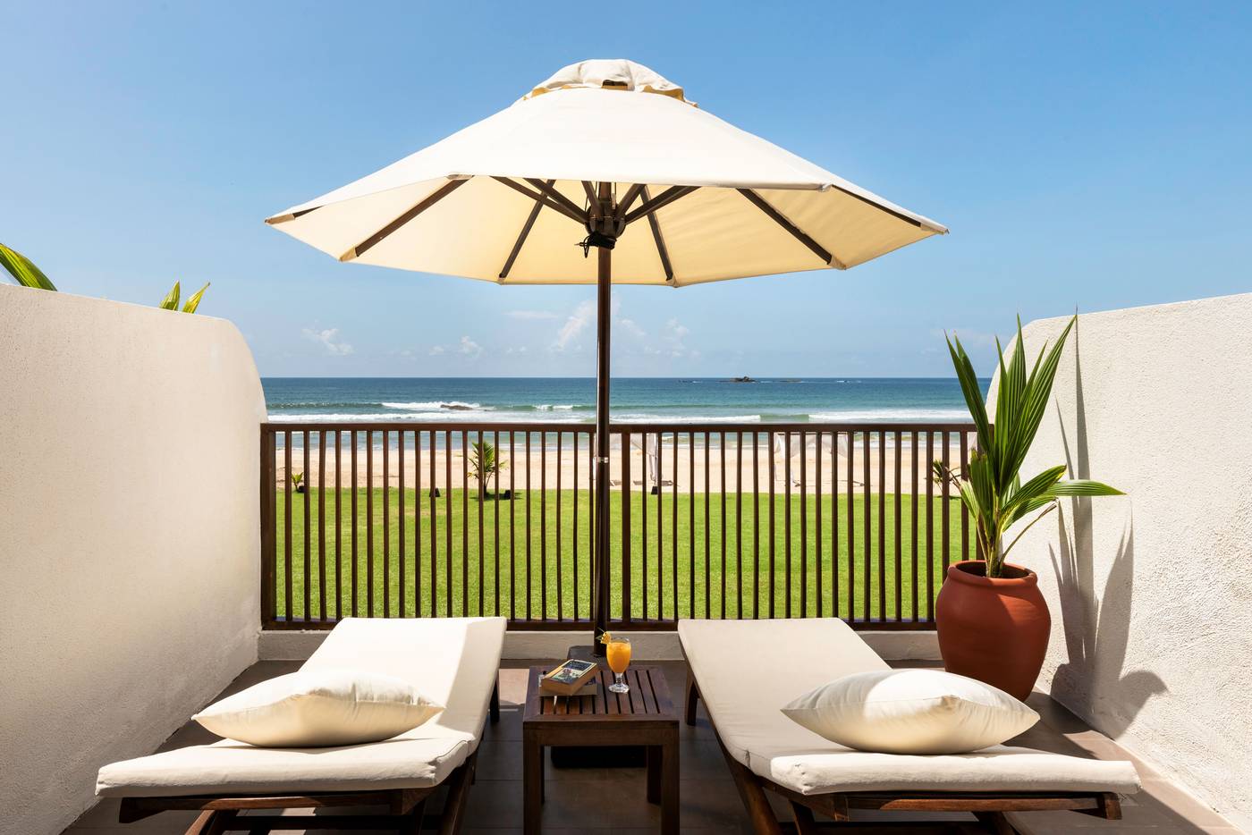 EKHO-Surf-Bentota-Room-53