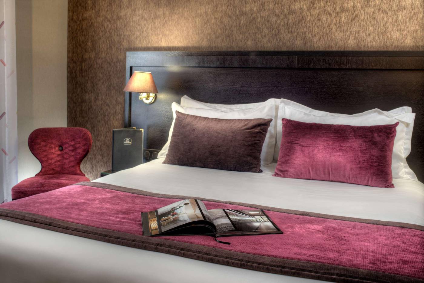 Best-Western-Plus-Nice-Cosy-H----tel-Room-20