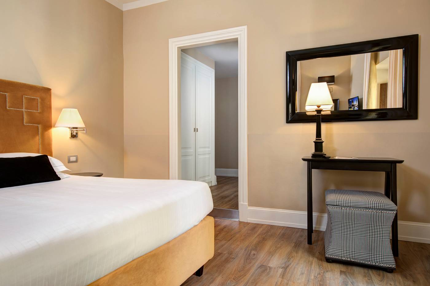 Grand-Hotel-Cavour-General-view-29