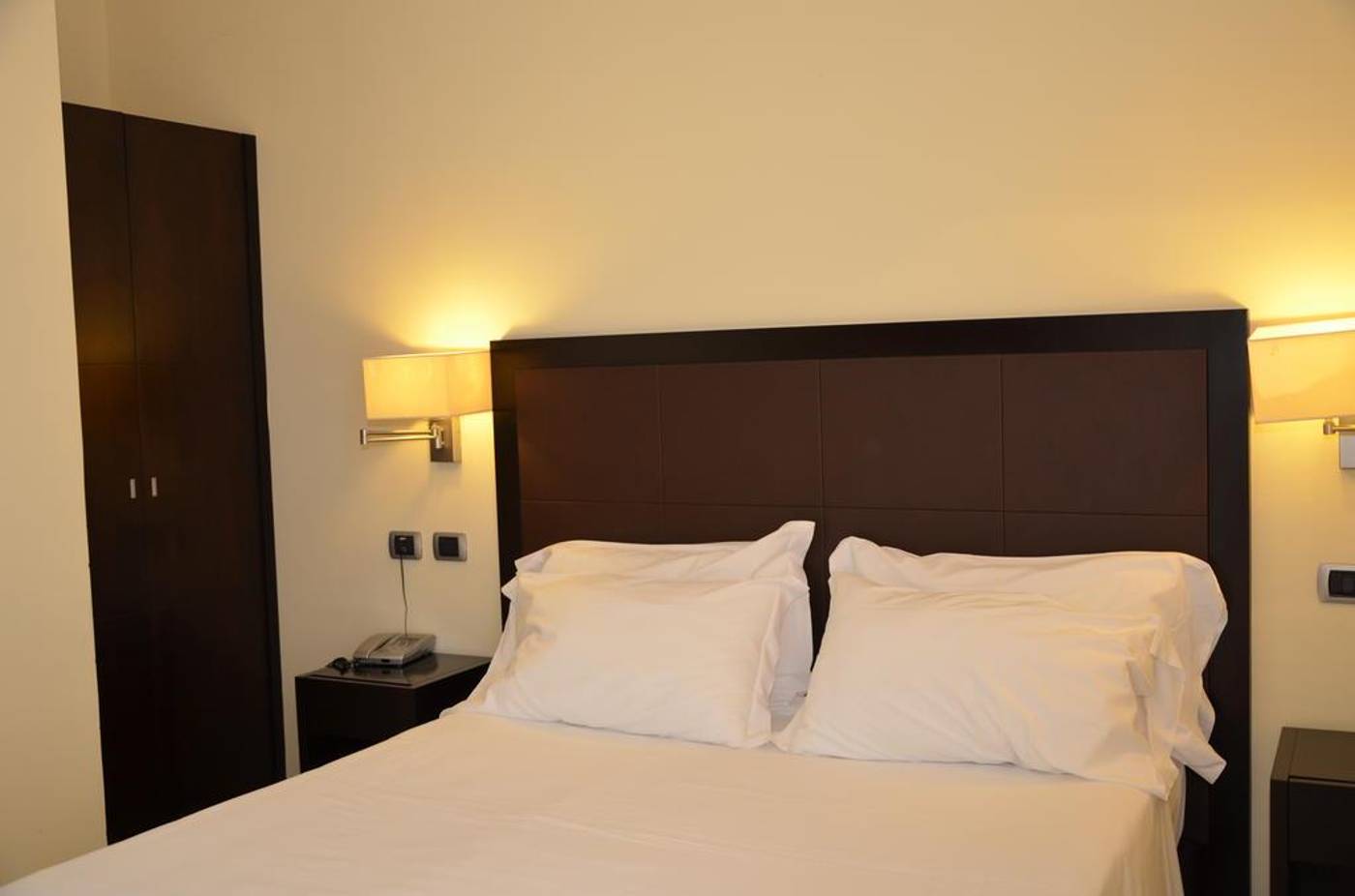 Cassisi-Hotel-Room-4