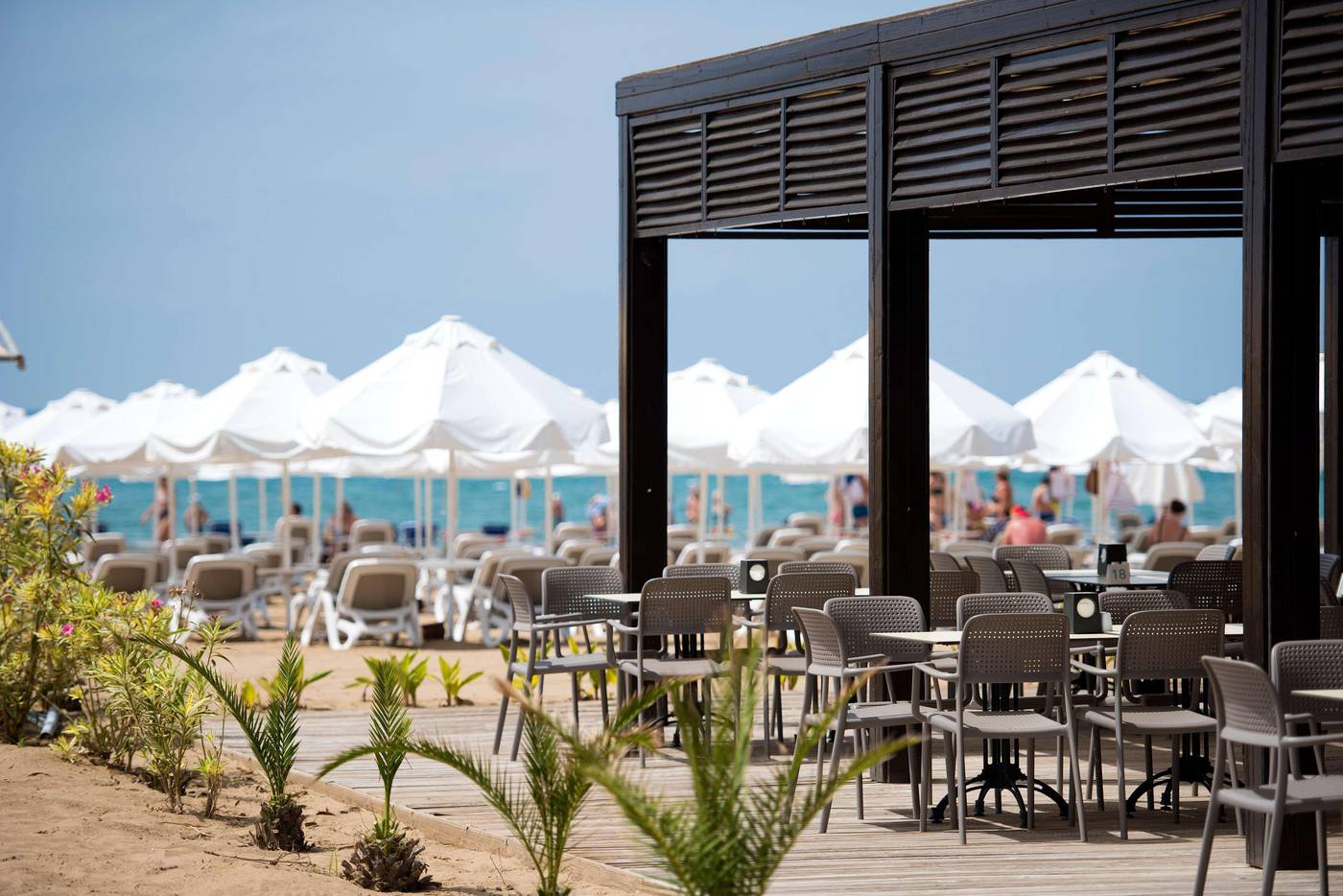 Barut-B-Suites-Restaurant-84