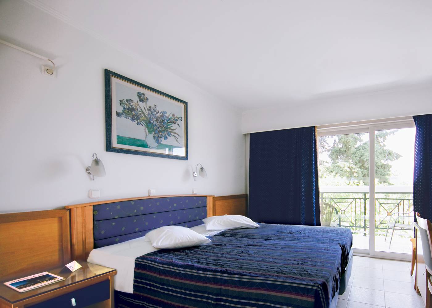 Atlantis-Hotel-Room-32