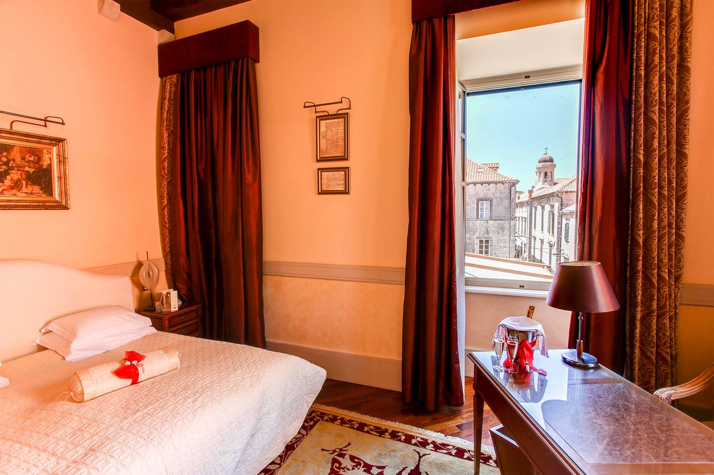 The-Pucic-Palace-Room-6