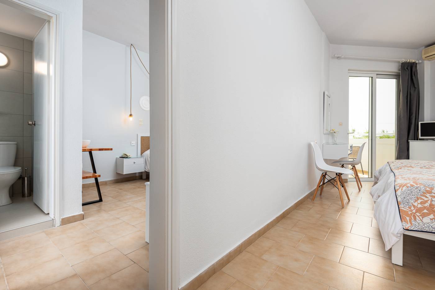 Mrs-Chryssana-Beach-Hotel---Adults-Only-Room-17