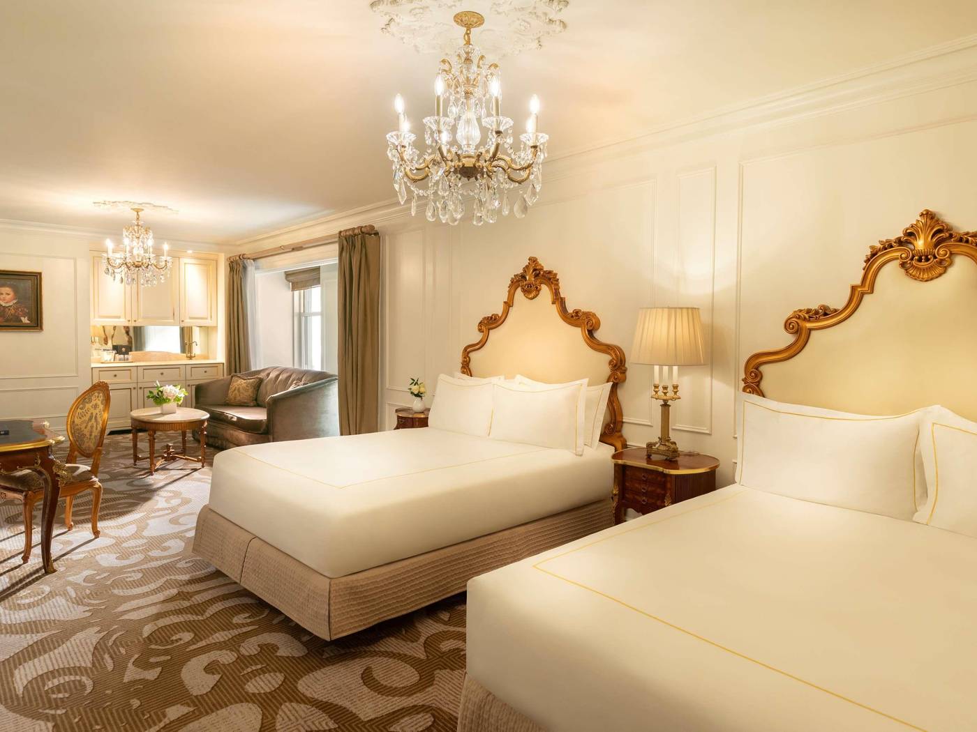 The-Plaza-Hotel-Room-49