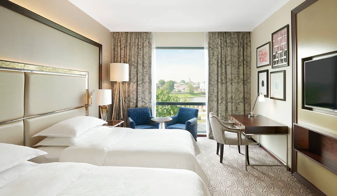 Sheraton-Grand-Krakow-Room-33