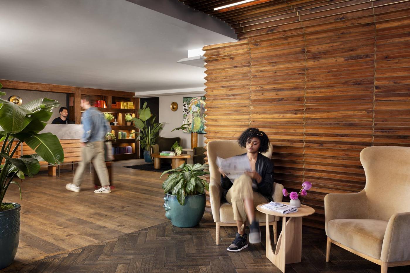 Arlo-Williamsburg-Lobby-15