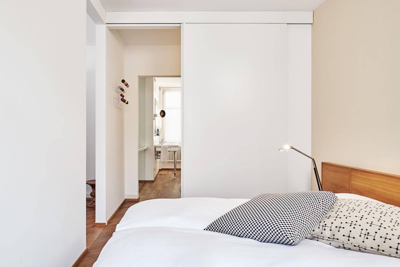 Consum Residence By Krafft Basel-Switzerland-BASEL-Room-6