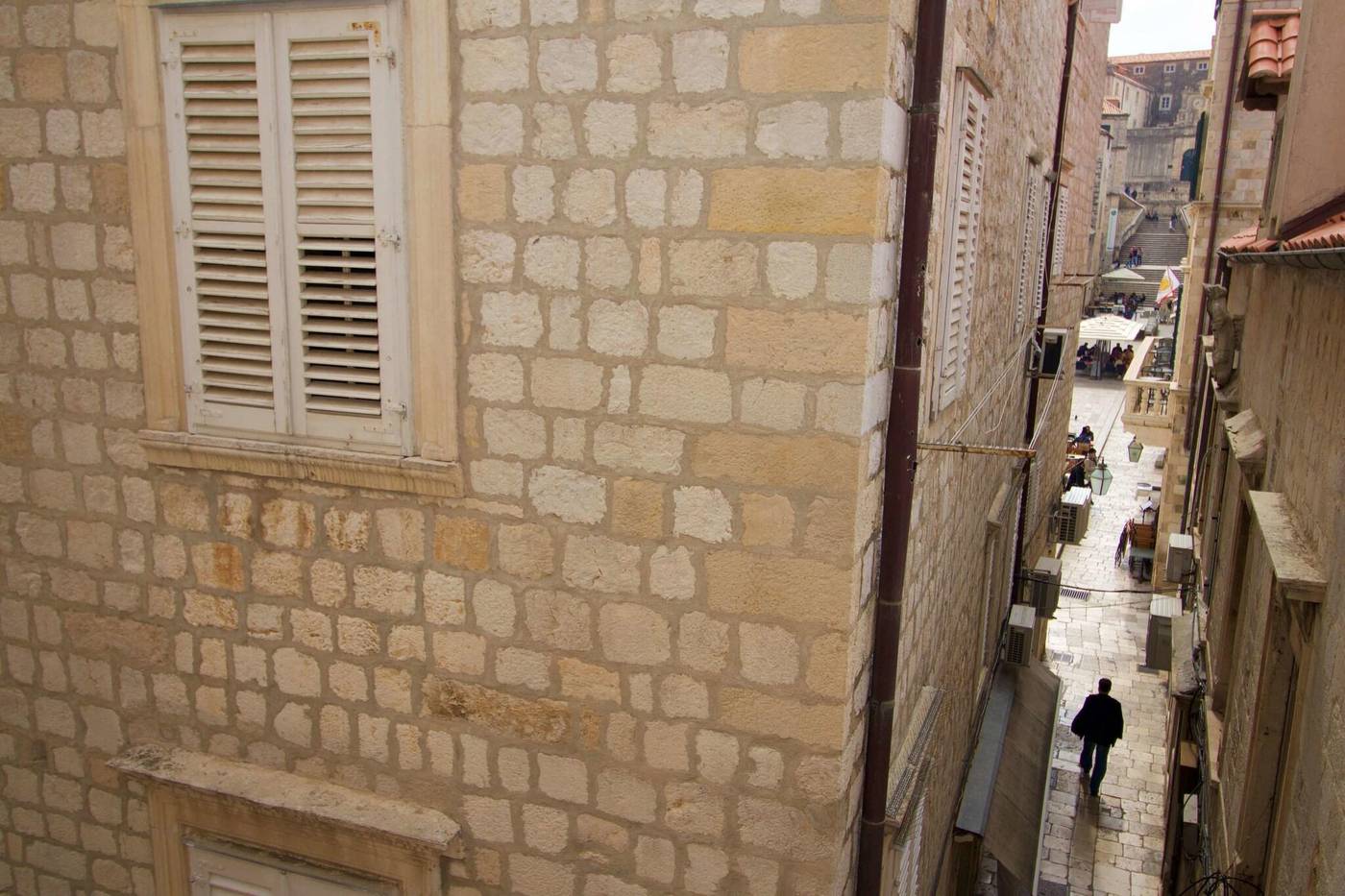 The-Miro-Studio-Apartments-General-view-9