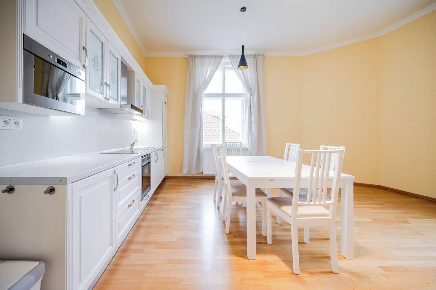 U-Tri-Pstrosu-Room-30