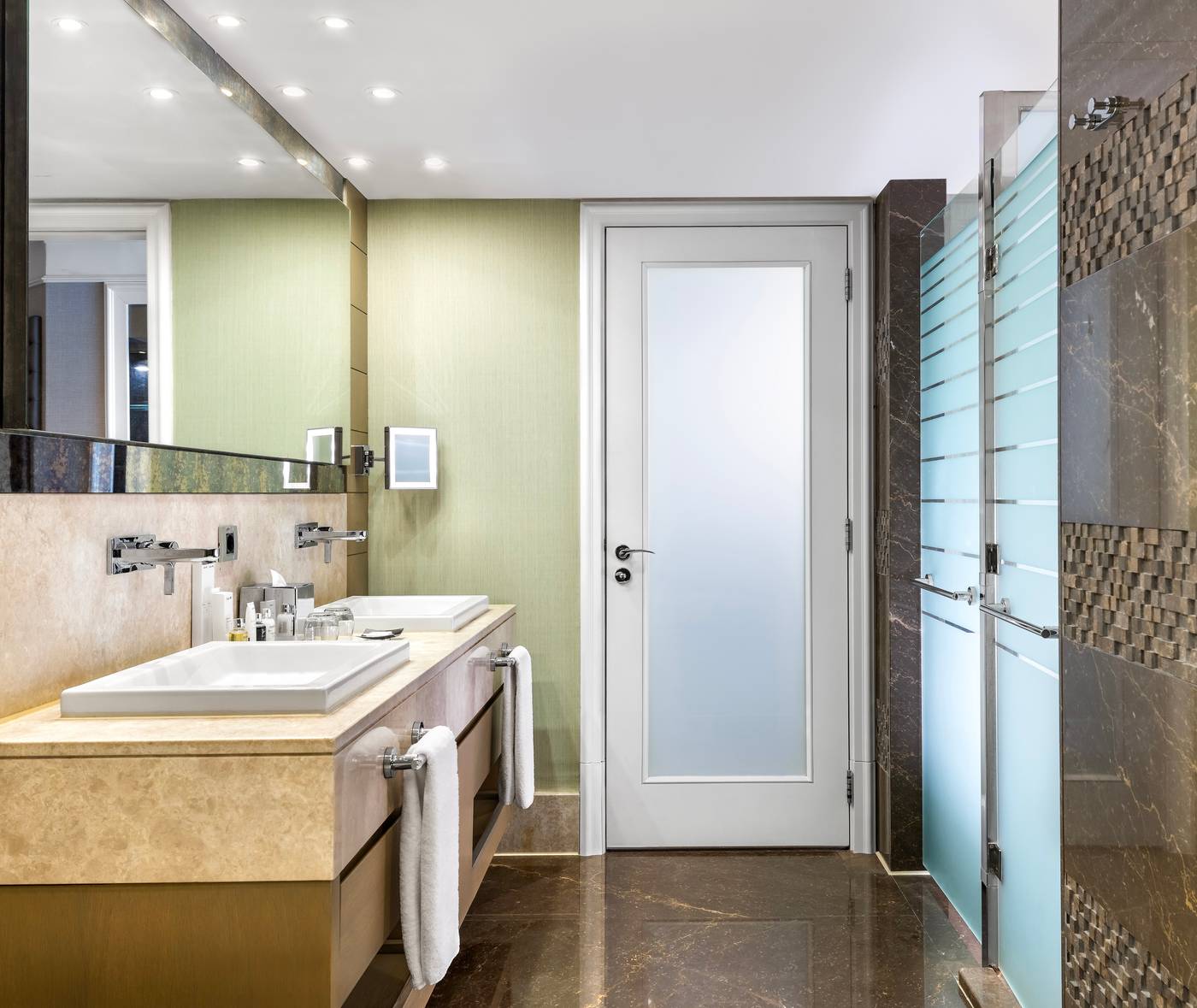 Radisson-Blu-Hotel-Istanbul-Sisli-Room-38