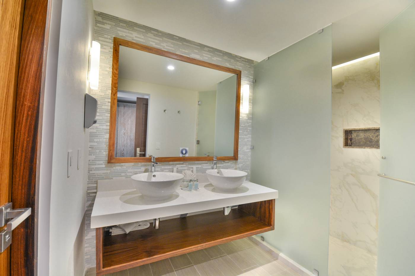 Sandos-Caracol-Eco-Resort-Room-35