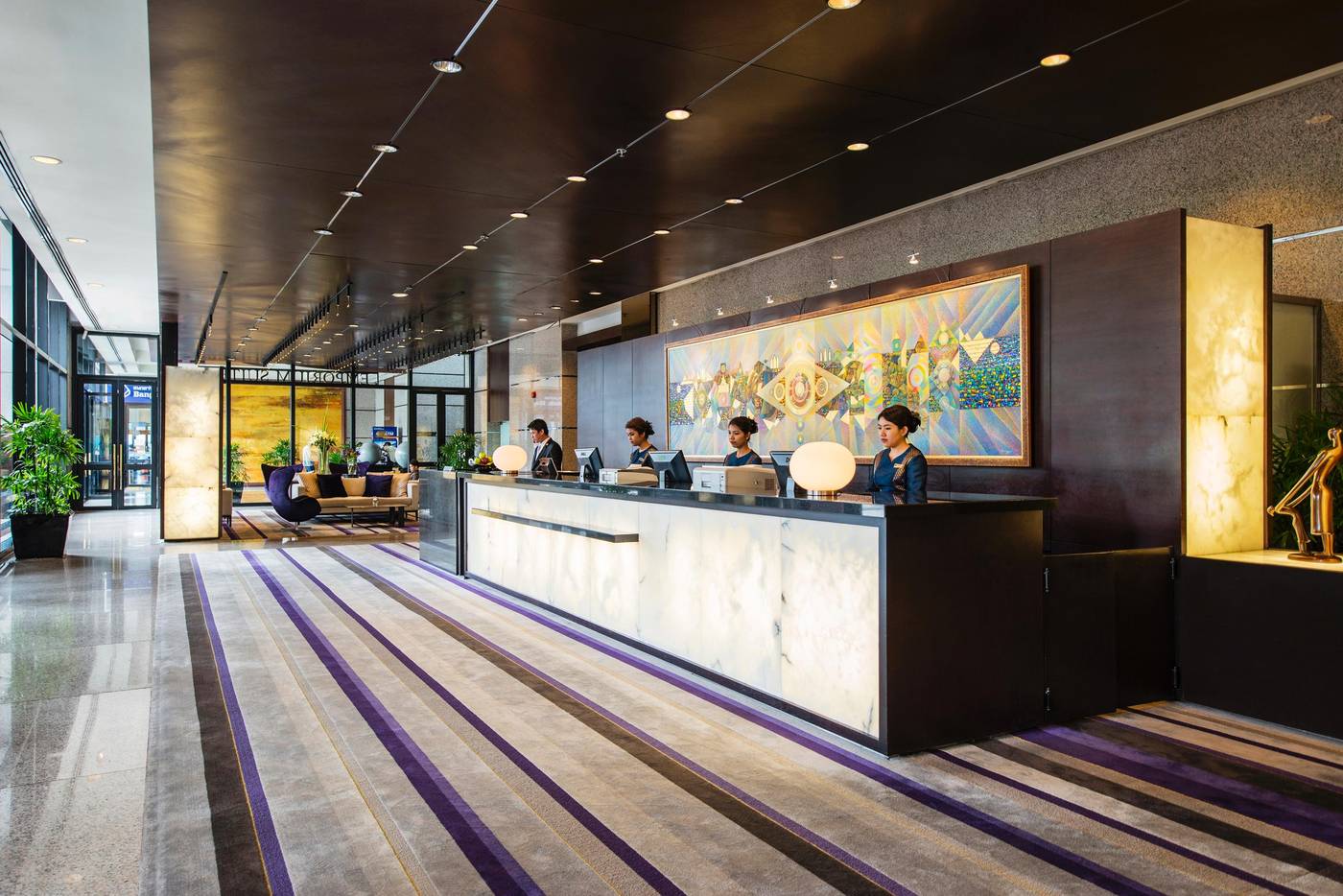 Emporium-Suites-by-Chatrium-Lobby-17