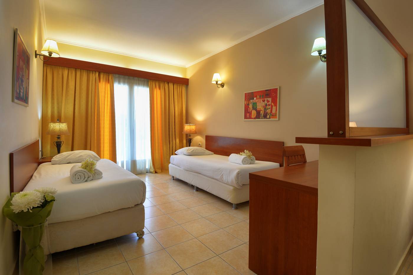 Ariti-Grand-Hotel-Room-27