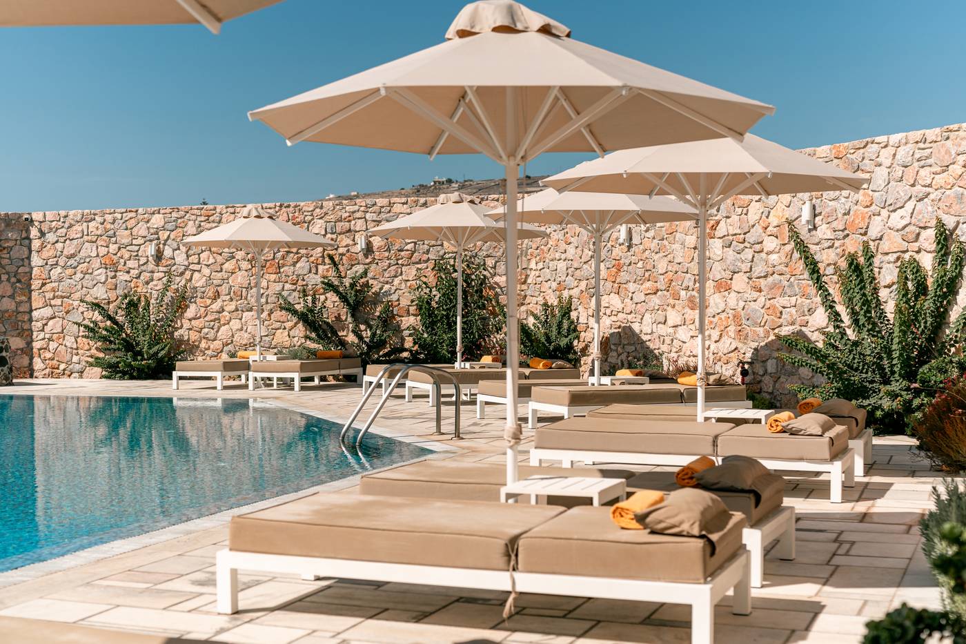 Margarenia-Studios-Pool-8