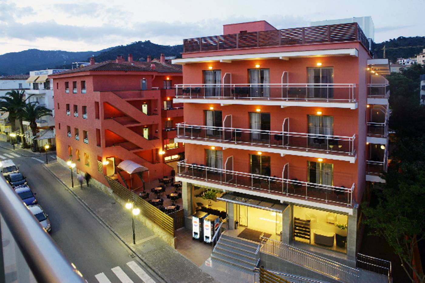 Tossa-Beach---Center-General-view-7