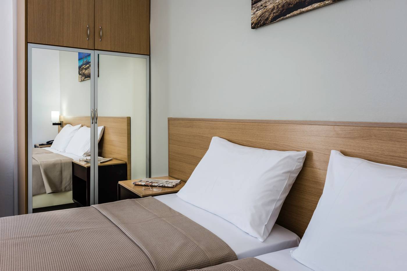 Sergios-Hotel-Room-51