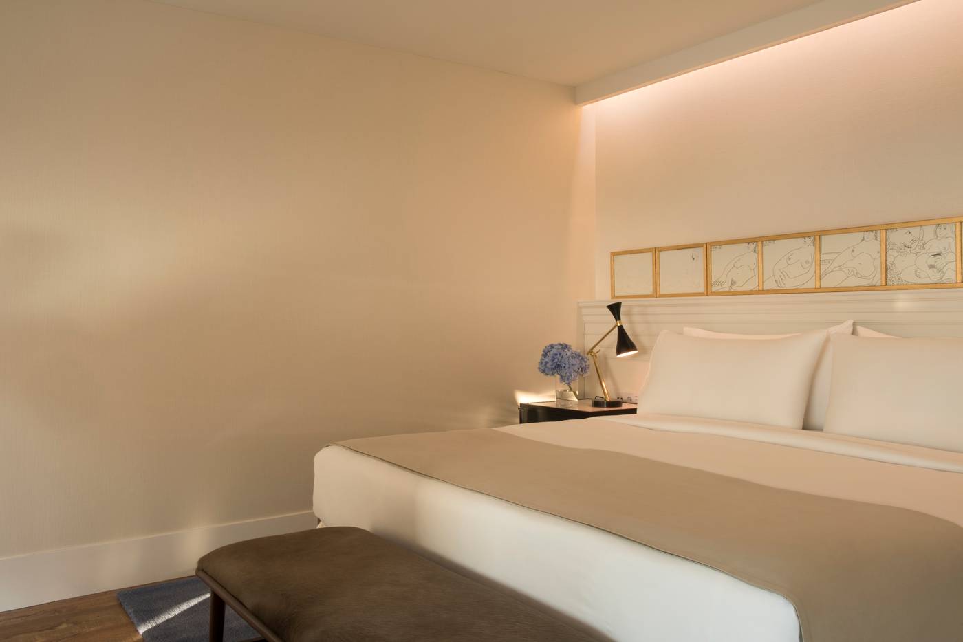 Hotel-Camiral-Room-17