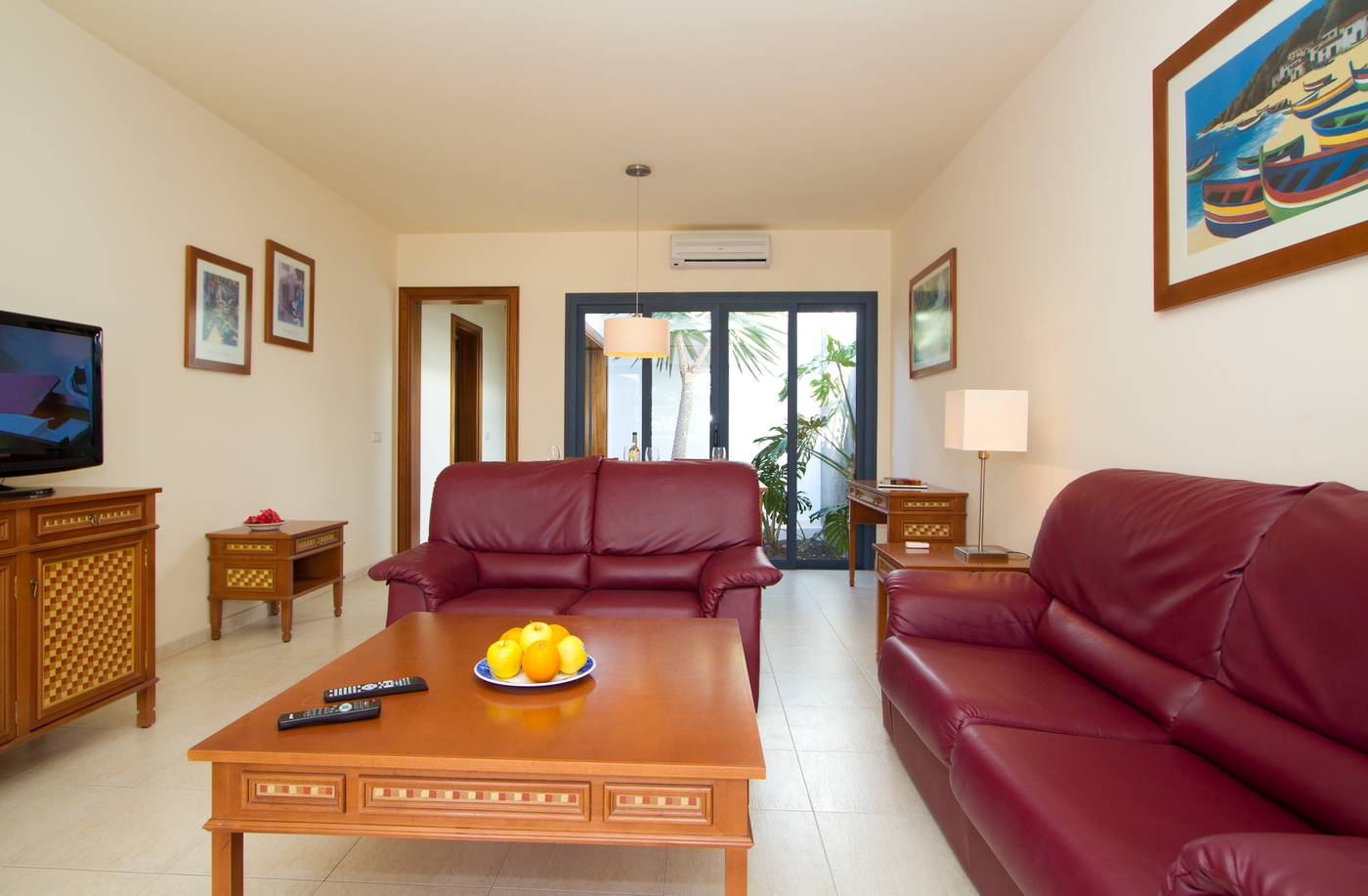 Sun-Grove-Villas---Spa-Room-12