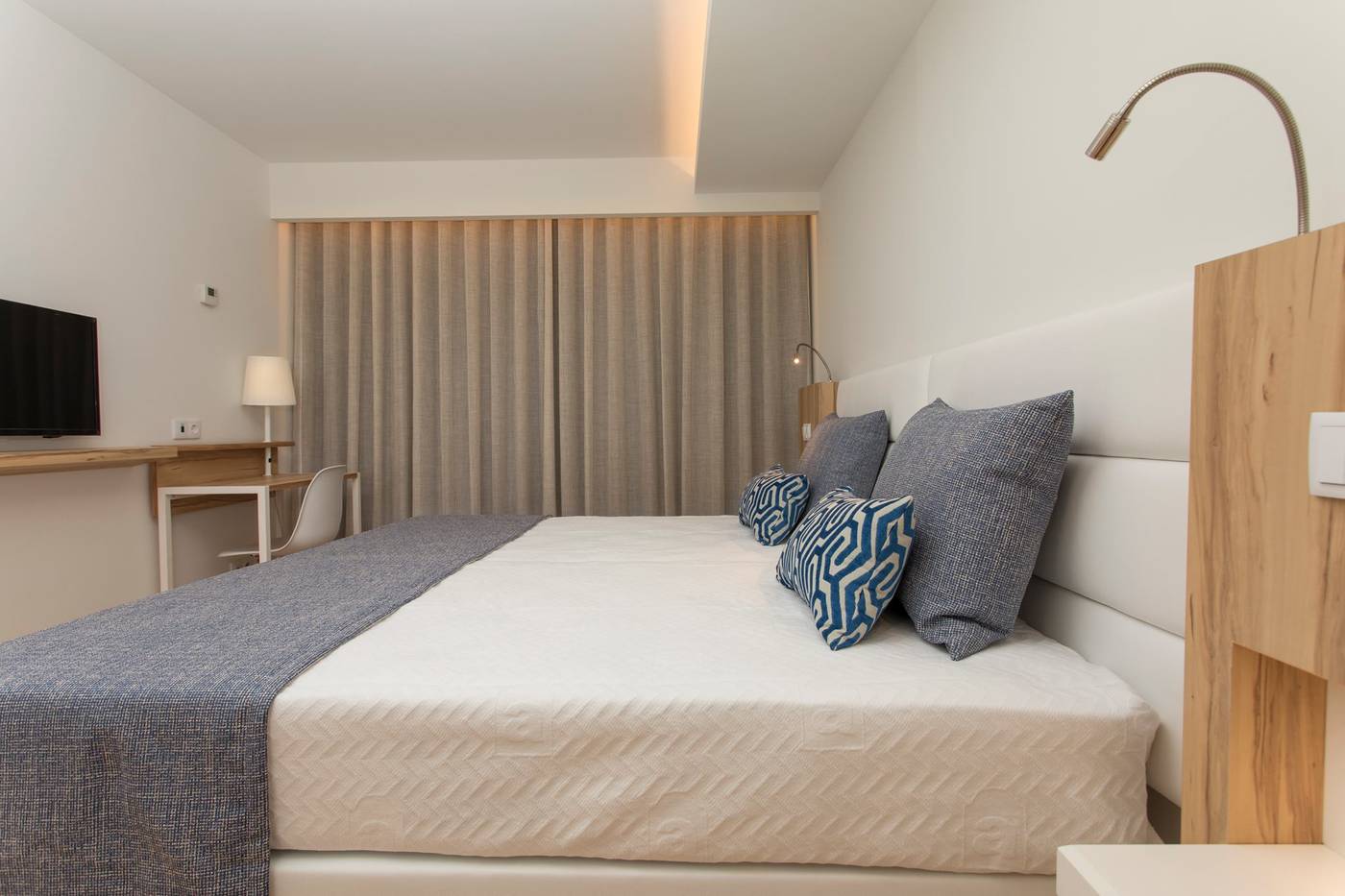 Alfagar-2-Aparthotel-Room-43