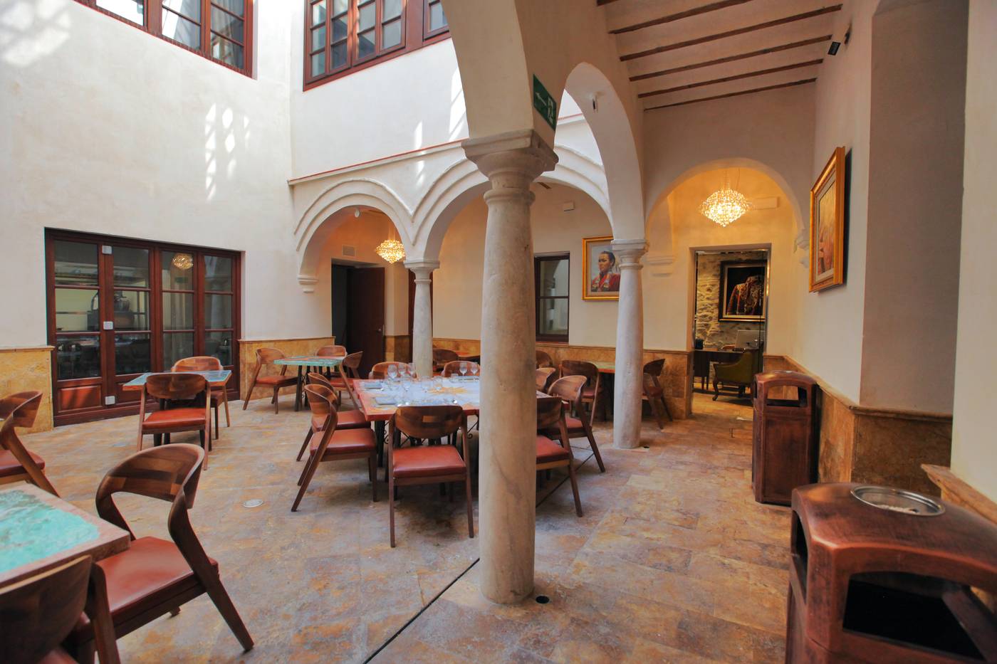 Anahita-Boutique-Hotel-Lobby-27