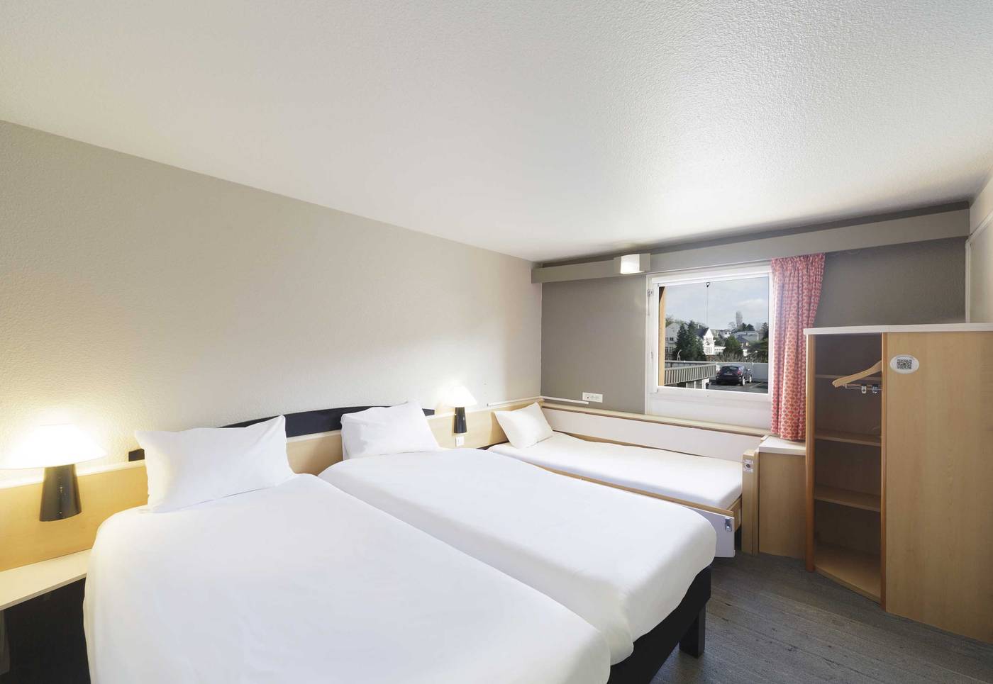 B&B HOTEL Lourdes Centre-France-LOURDES-Room-6