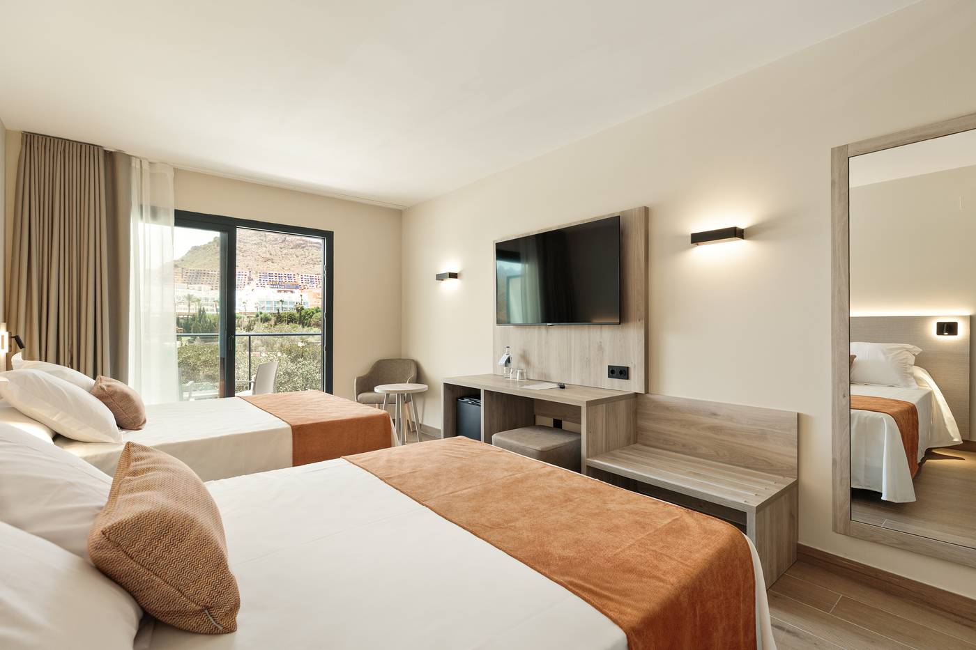 Best-Oasis-Tropical-Room-30