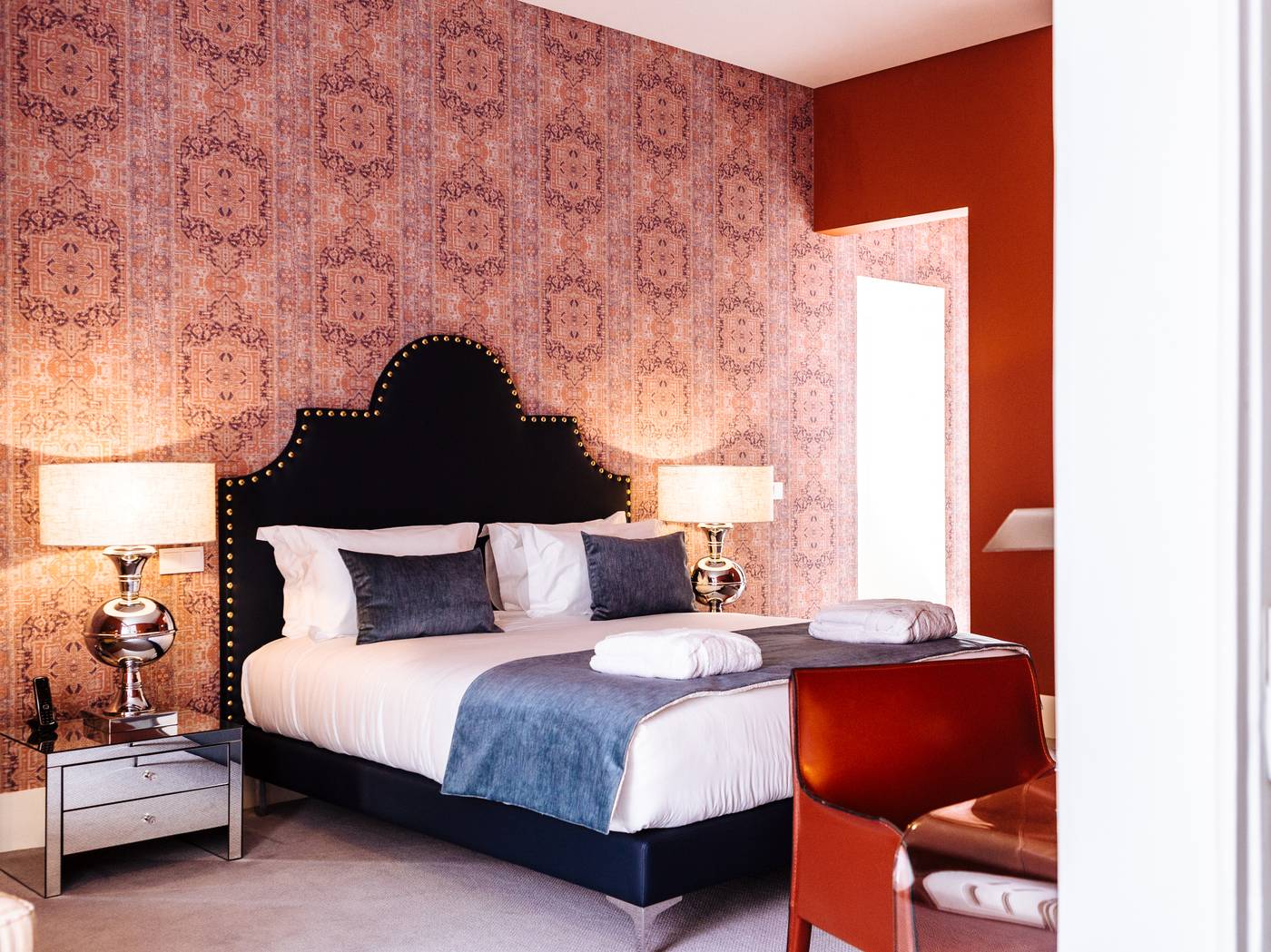 Dear-Lisbon-Gallery-House-Room-20