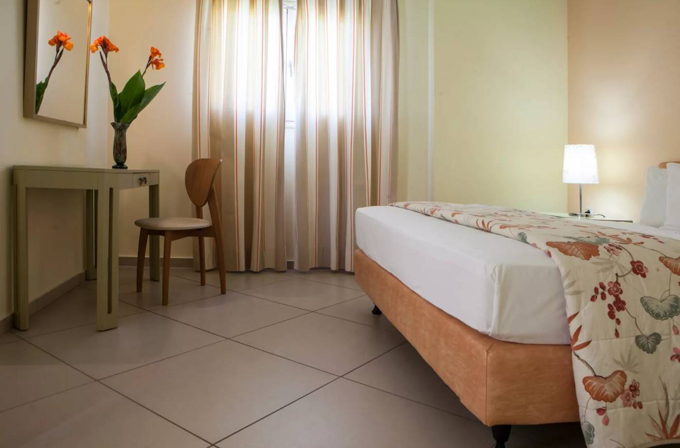 Princess-Hotel-Room-49